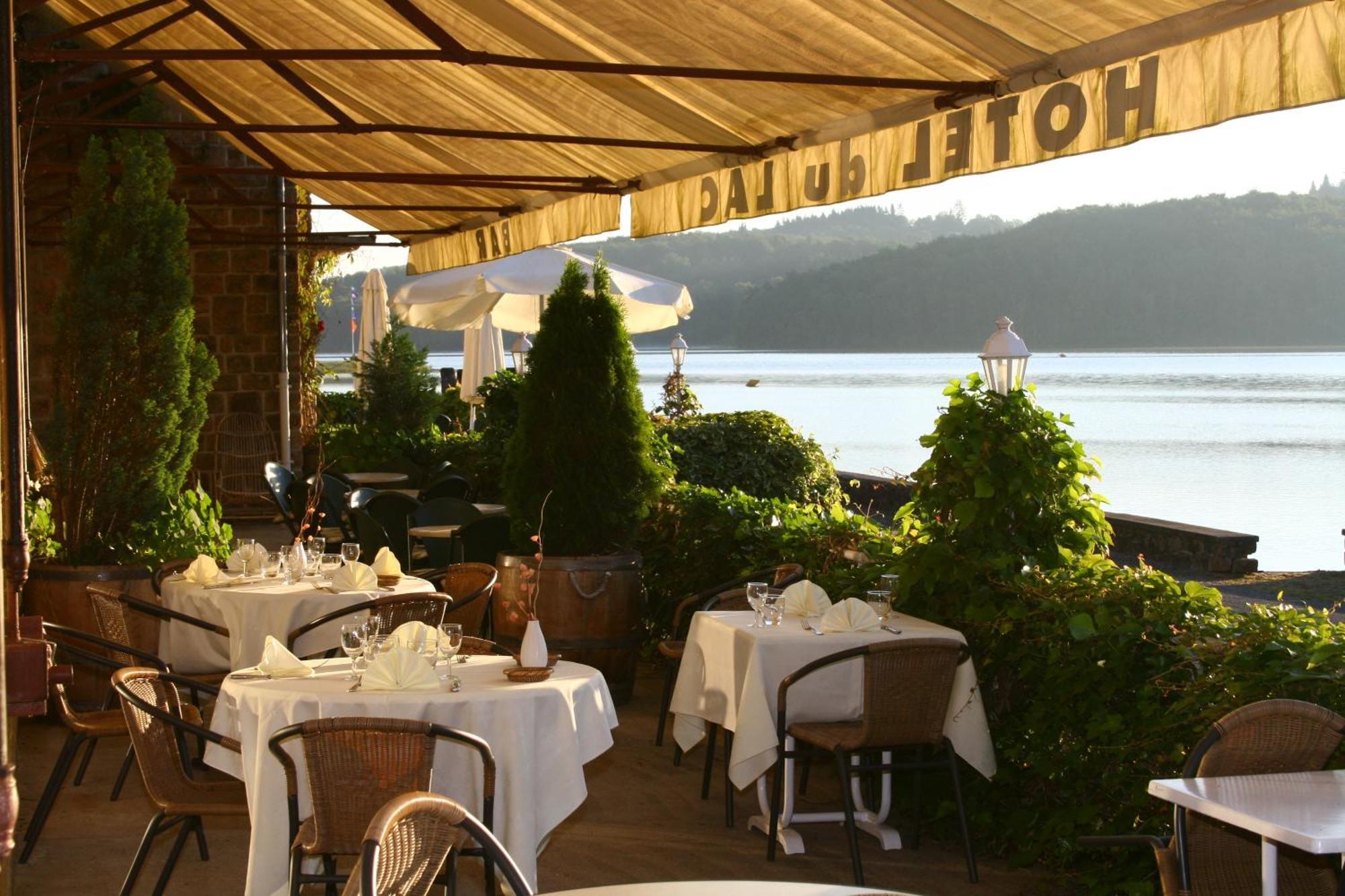 Logis Hotel Du Lac Neuvic  Kültér fotó