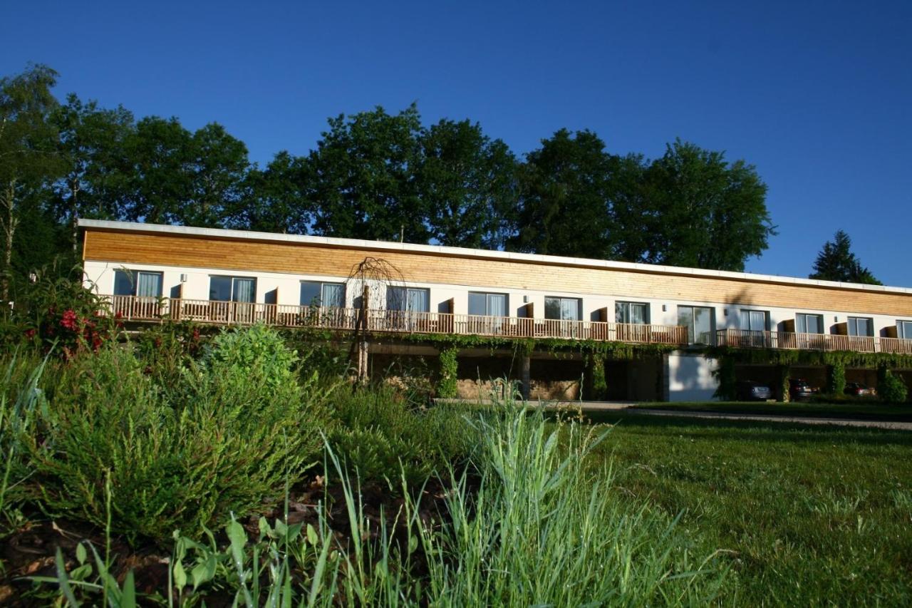 Logis Hotel Du Lac Neuvic  Szoba fotó